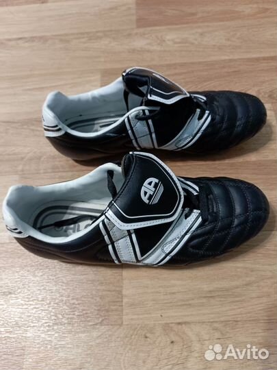 Футбольные бутсы Alonsa