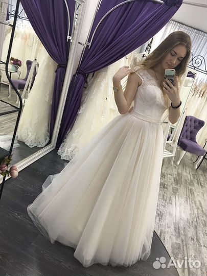 Свадебное платье