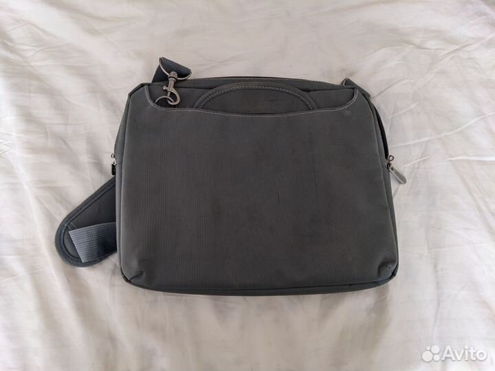 Asus 1225b