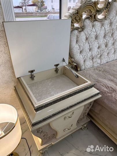 Анжелика спальня