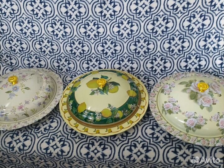 Блюдо с крышкой