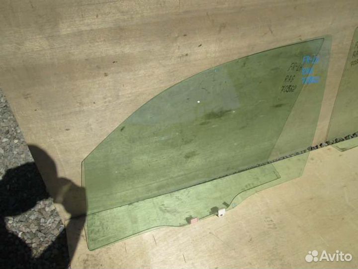 Стекло боковое переднее левое Honda Odyssey RA6