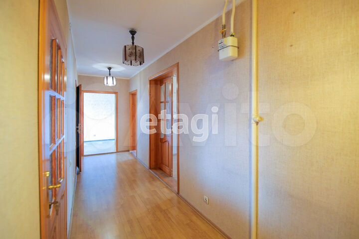 4-к. квартира, 112,6 м², 2/3 эт.