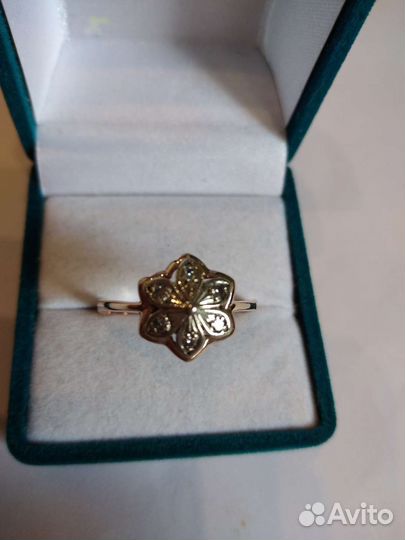 Золотое кольцо 585 пробы с бриллиантами р 20,5