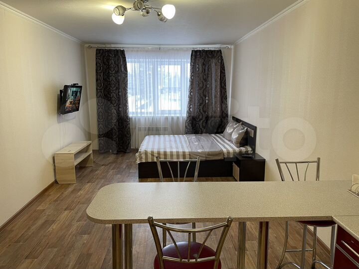 Квартира-студия, 33 м², 2/10 эт.