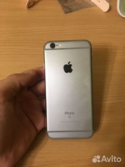 iPhone 6S, 64 ГБ