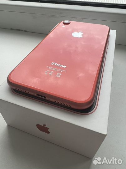 iPhone Xr, 64 ГБ