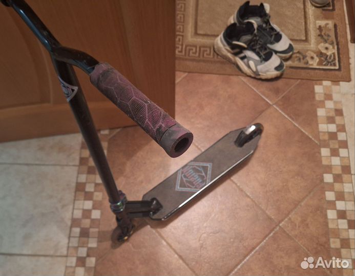 Трюковой самокат