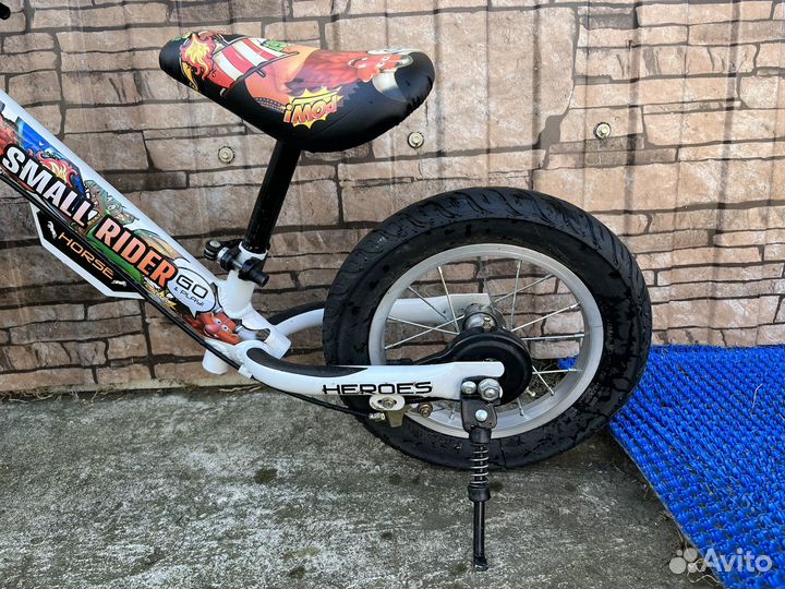 Беговел детский бу