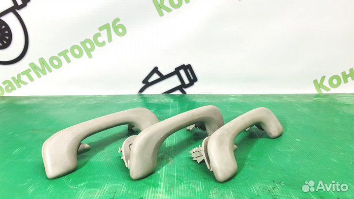 Ручка потолка Renault Megane 2 универсал K9K724