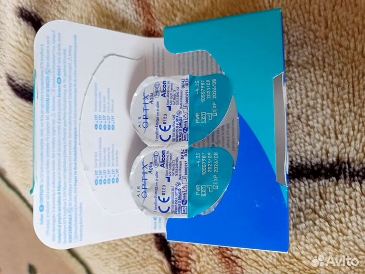 Линзы контактные air optix Aqua -4.25