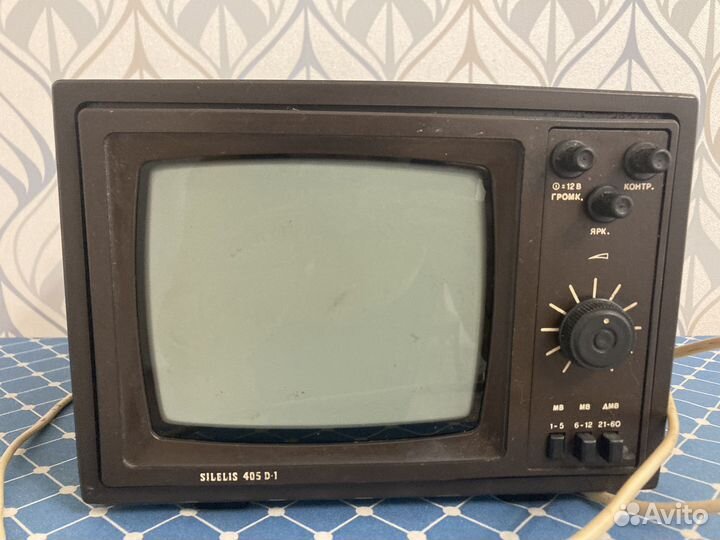 Телевизор silelis 405 D1