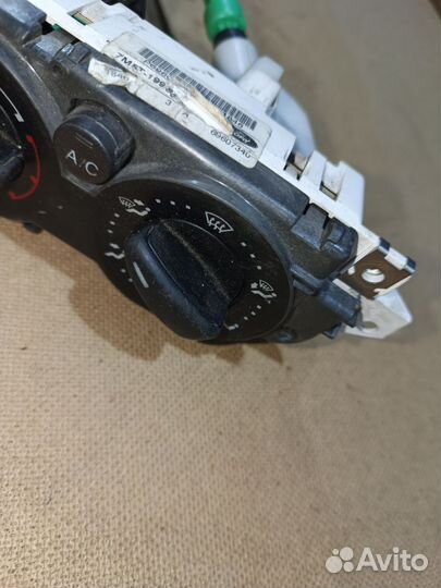 Блок управления отопителя Ford Mondeo 2