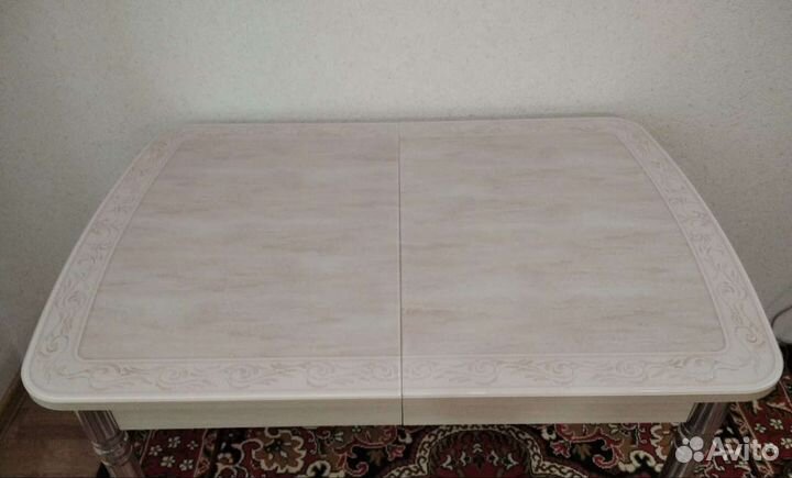 Кухонный раздвижной стол