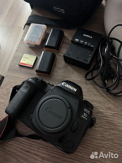 Canon eos 5D mark iv