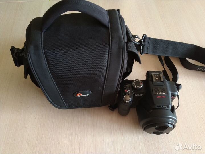 Panasonic Lumix DMC-FZ100