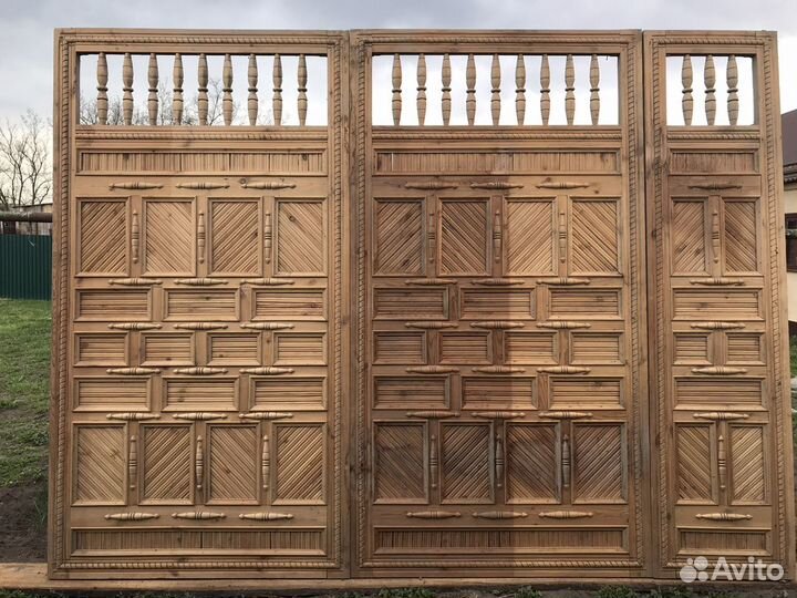 Деревянные ворота