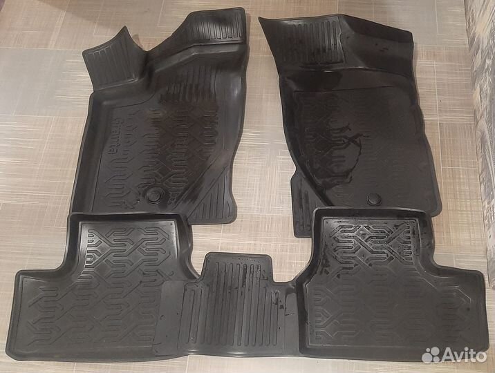 Продаю коврики LADA Granta