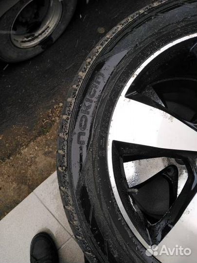 Nokian Tyres Hakkapeliitta R2 SUV 265/50 R20