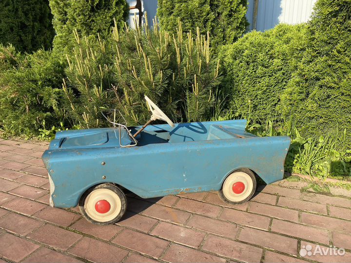 Педальная машина Нева СССР