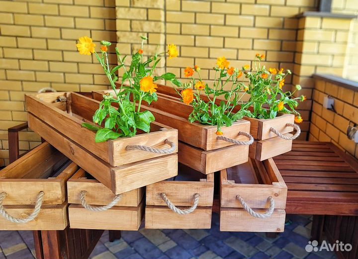 Кашпо для цветов деревянное