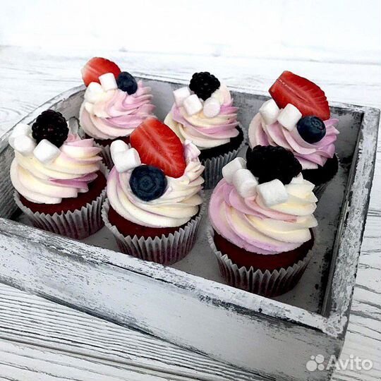 Клубника в шоколаде, капкейки