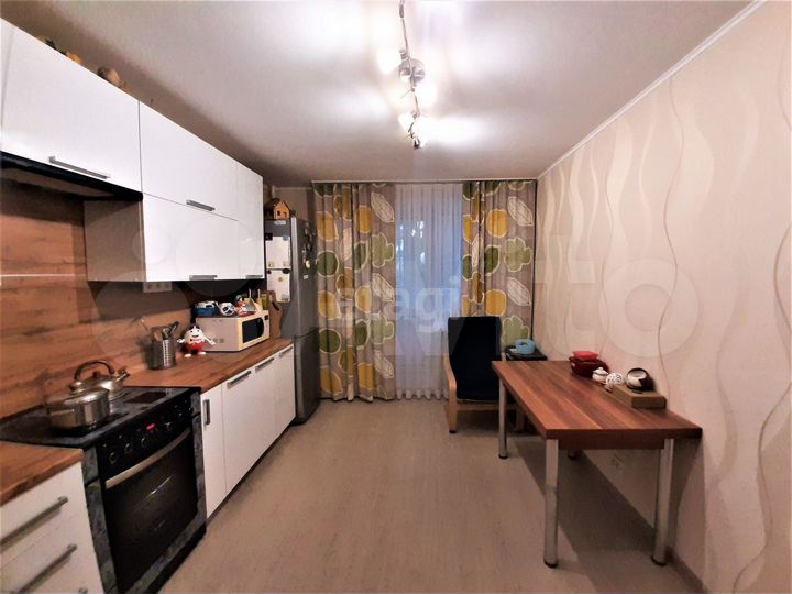 2-к. квартира, 62,4 м², 1/17 эт.