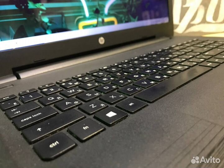 Большой ноутбук HP 2видеокарты/SSD/8gb
