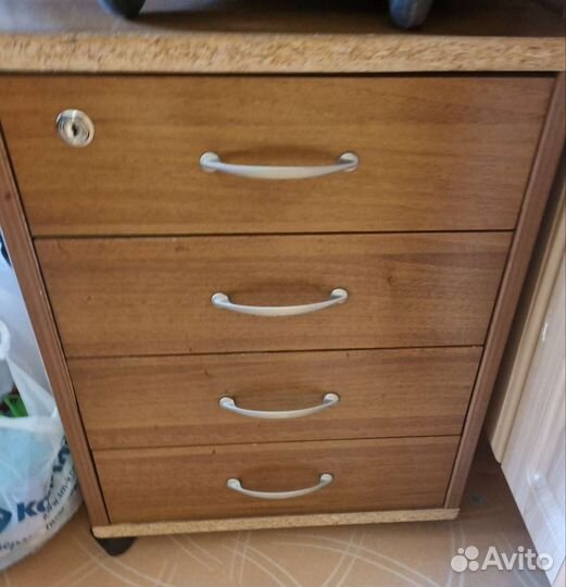 Тумба со шкафом,стол компьютерн+угловой и вешалка