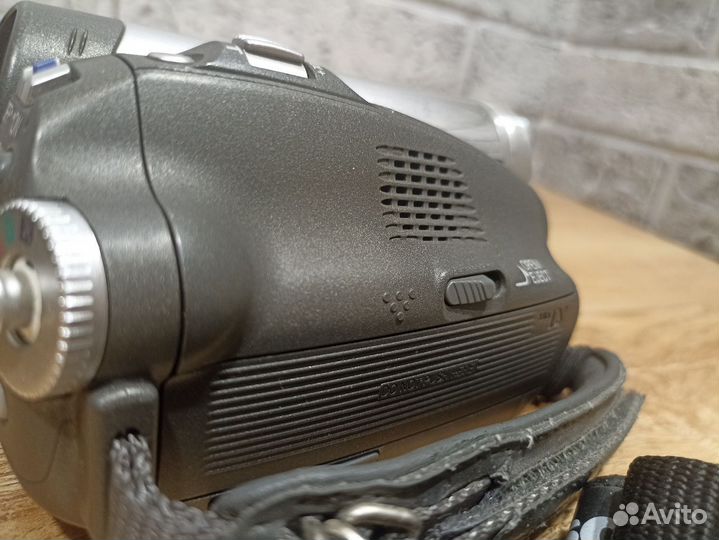 Видеокамера Panasonic nv-gs57