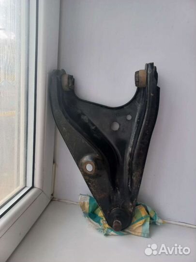 Рычаги подвески оригинал renault: sandero 1,6