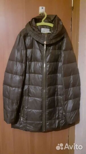 Пуховик 44