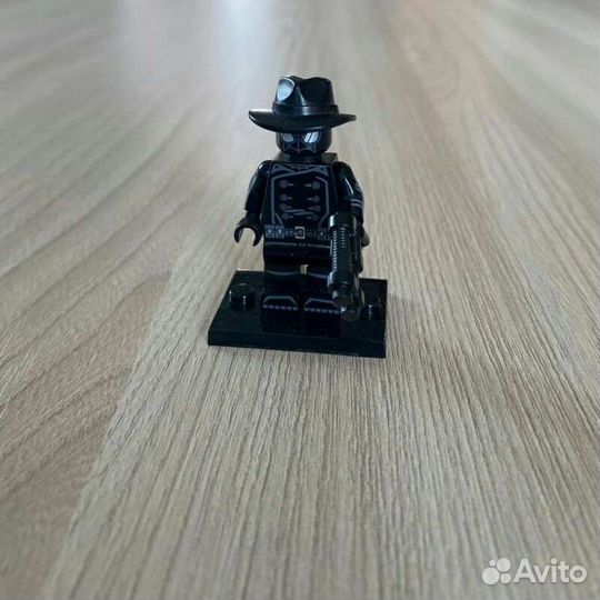 Лего-фигурка человека паука