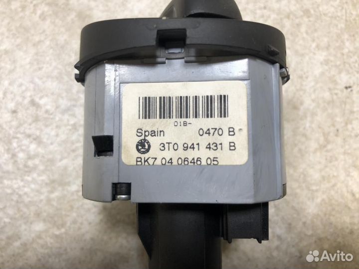 Переключатель света фар Skoda Superb II (2008—2013)