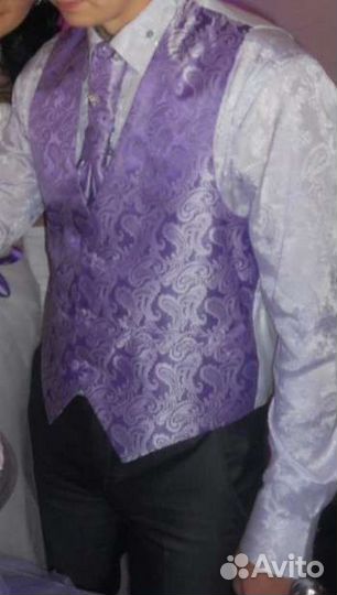 Жилетка, галстук и платок сиреневые