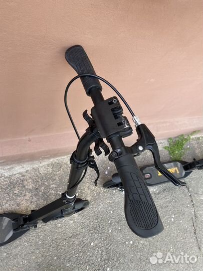 Самокат Digma Leader для детей и взрослых