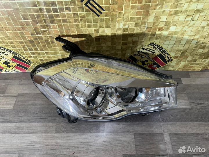 Фара правая на Suzuki SX4 II 16-22 галоген новая