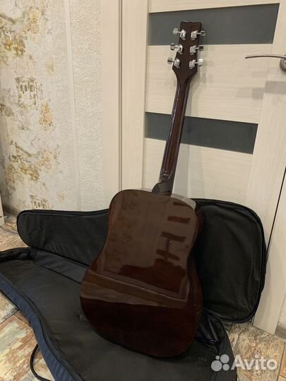 Акустическая гитара Martinez FAW-701 и чехол