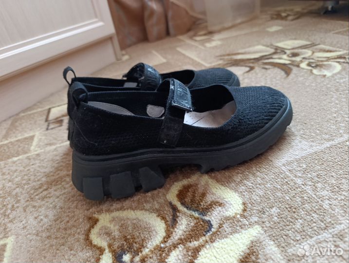 Костюм зимний, куртка, школьные туфли