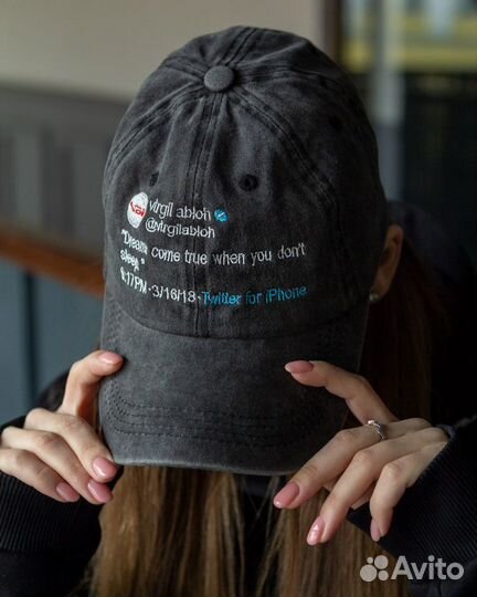 Бейсболка Virgil Abloh Twitter