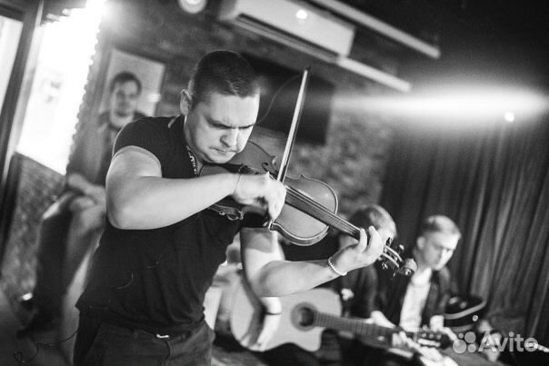 Скрипка на праздник