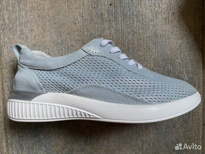 Женские ботинки 38 размер замша