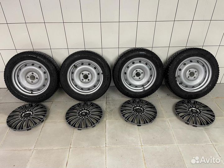 Nokian Tyres Hakkapeliitta 8 185/65 R15