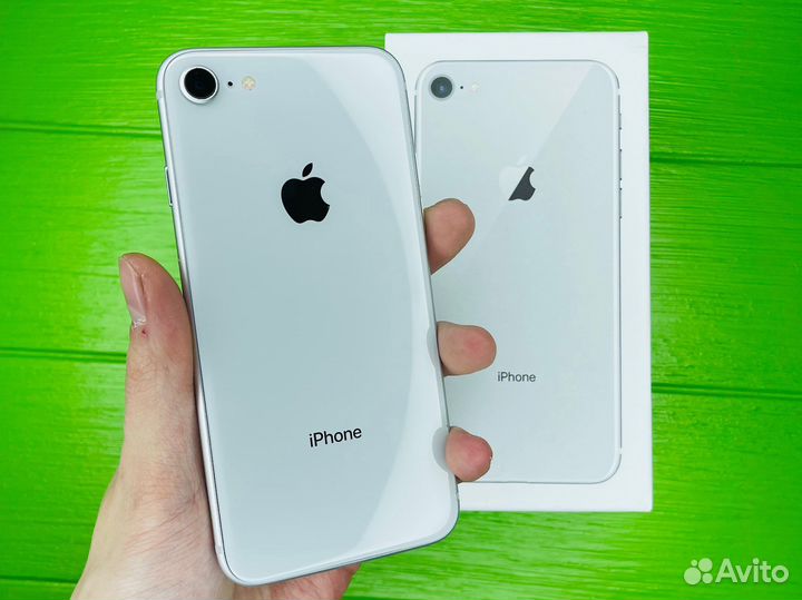 iPhone 8 64gb white(идеал)