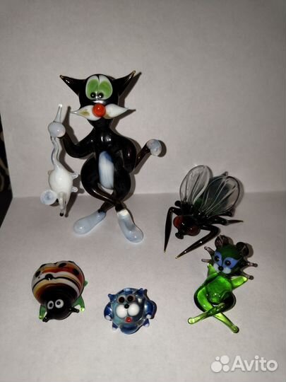 Стеклянные фигурки