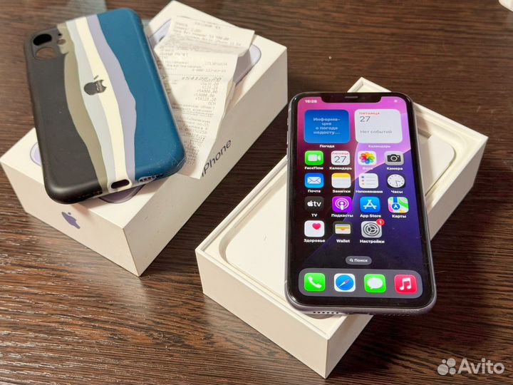iPhone 11, 64 ГБ