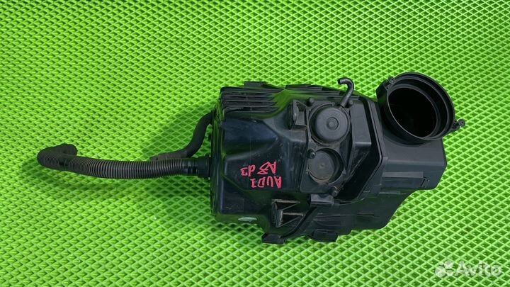 Корпус воздушного фильтра Audi A8 D3 (4E)