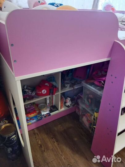 Детская кровать чердак со шкафом б/у