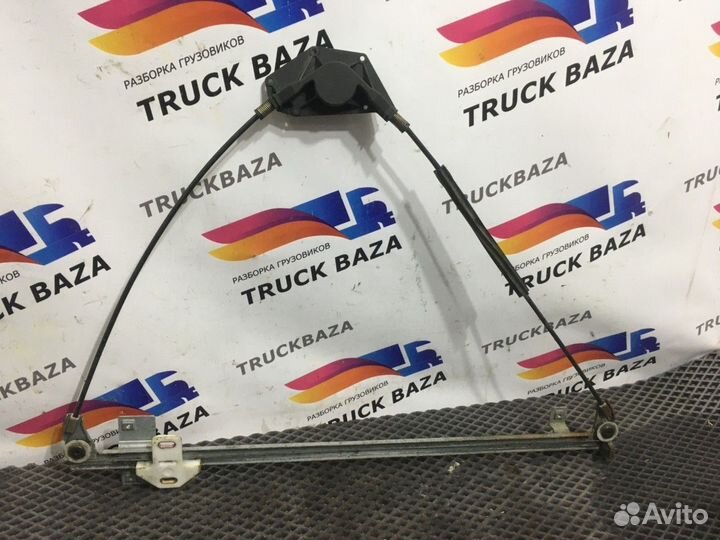 1354703 Стеклоподъемник правый