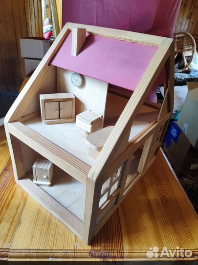 Детский игрушечный домик